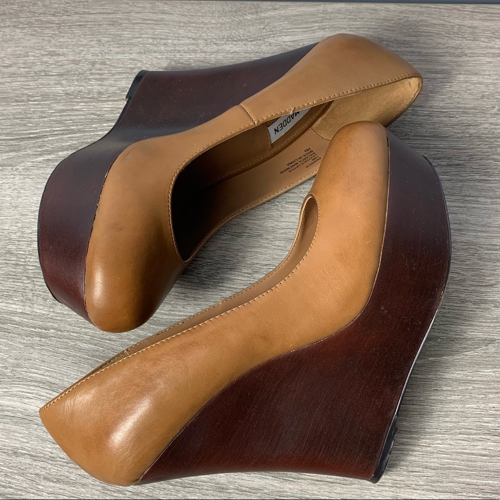 *SOLD* Steve Madden Platform Wedges